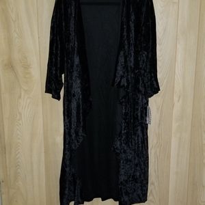 Lularoe Elegant Black Velet Shirley L